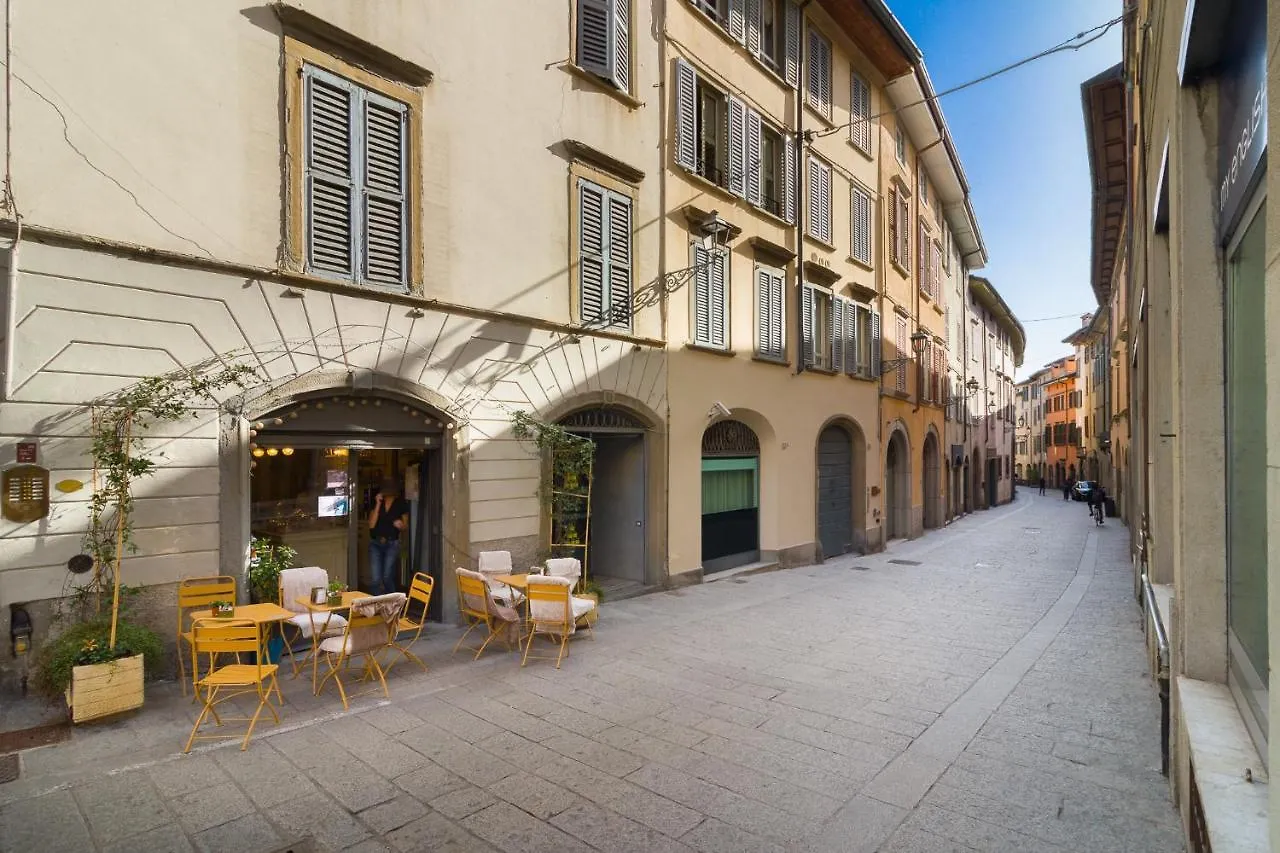 Bergamo Artアパートメント イタリア